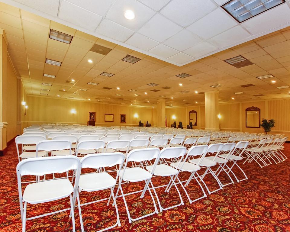 Quality Inn And Suites Conference Center Richmond Einrichtungen foto