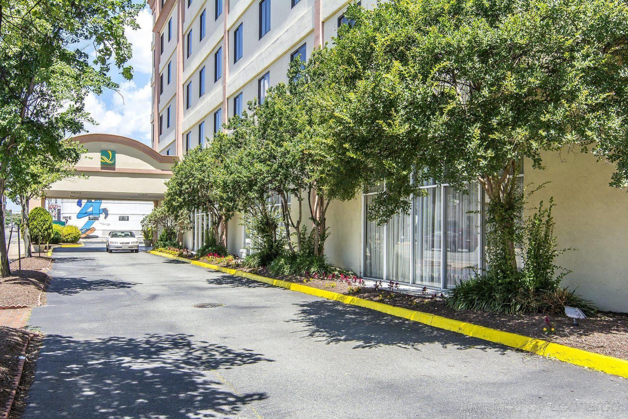 Quality Inn And Suites Conference Center Richmond Exterior foto