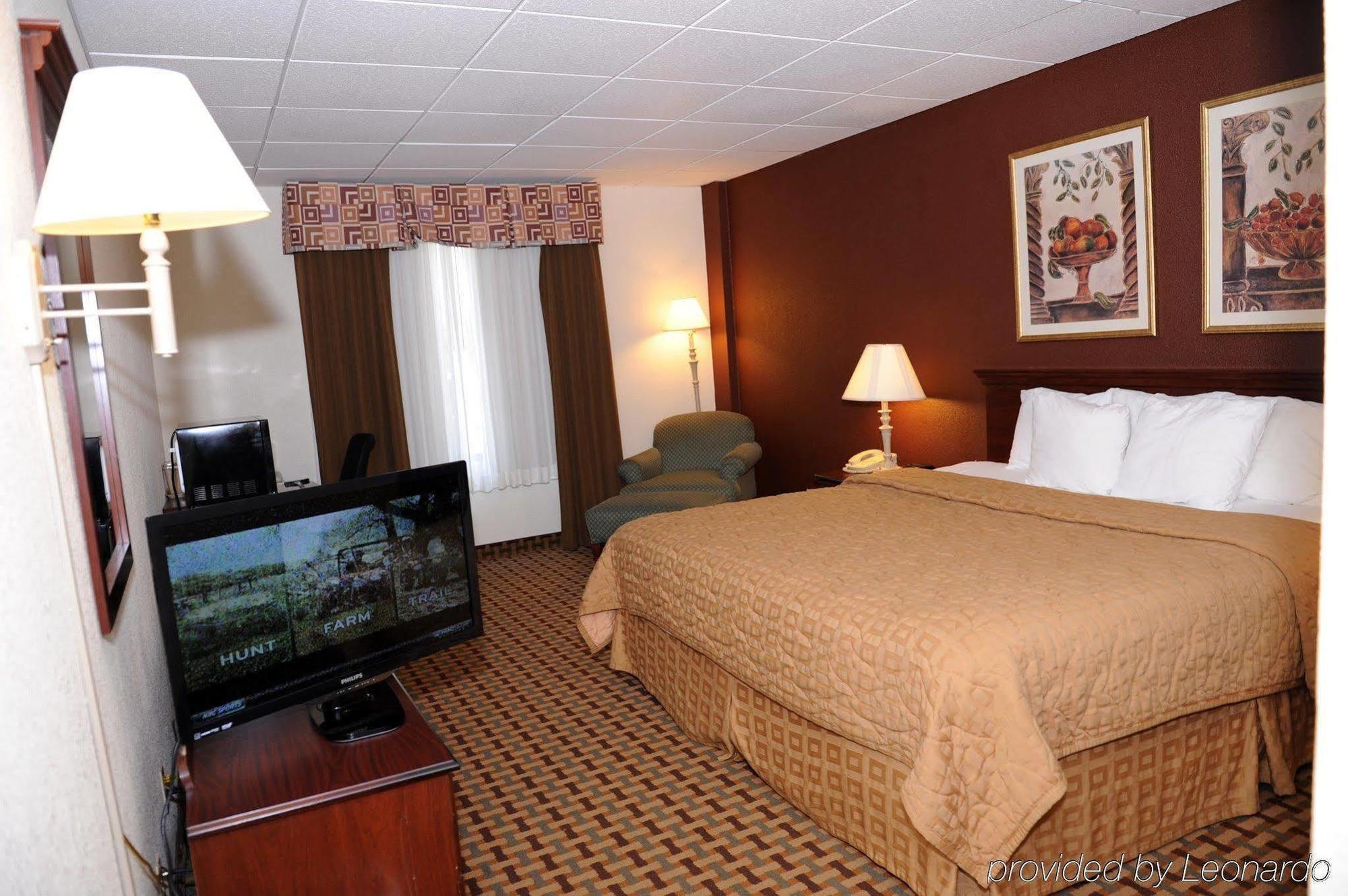 Quality Inn And Suites Conference Center Richmond Zimmer foto